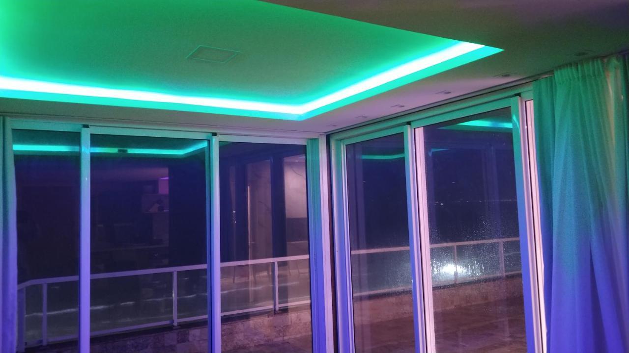 Apartamento De Cobertura Frente Para O Mar Itapema Extérieur photo