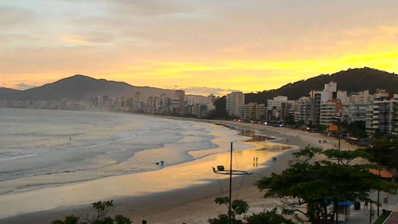 Apartamento De Cobertura Frente Para O Mar Itapema Extérieur photo