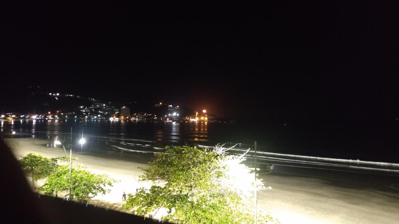 Apartamento De Cobertura Frente Para O Mar Itapema Extérieur photo