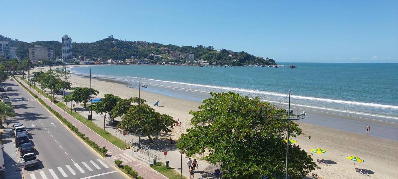 Apartamento De Cobertura Frente Para O Mar Itapema Extérieur photo