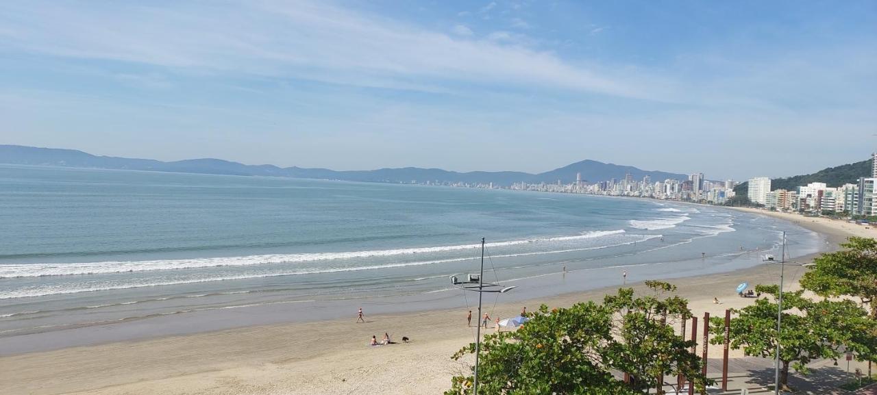 Apartamento De Cobertura Frente Para O Mar Itapema Extérieur photo