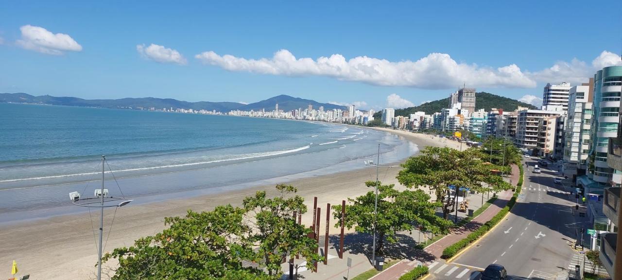 Apartamento De Cobertura Frente Para O Mar Itapema Extérieur photo