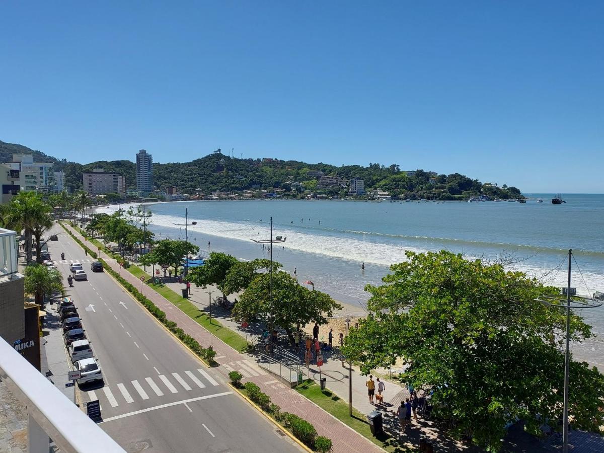 Apartamento De Cobertura Frente Para O Mar Itapema Extérieur photo