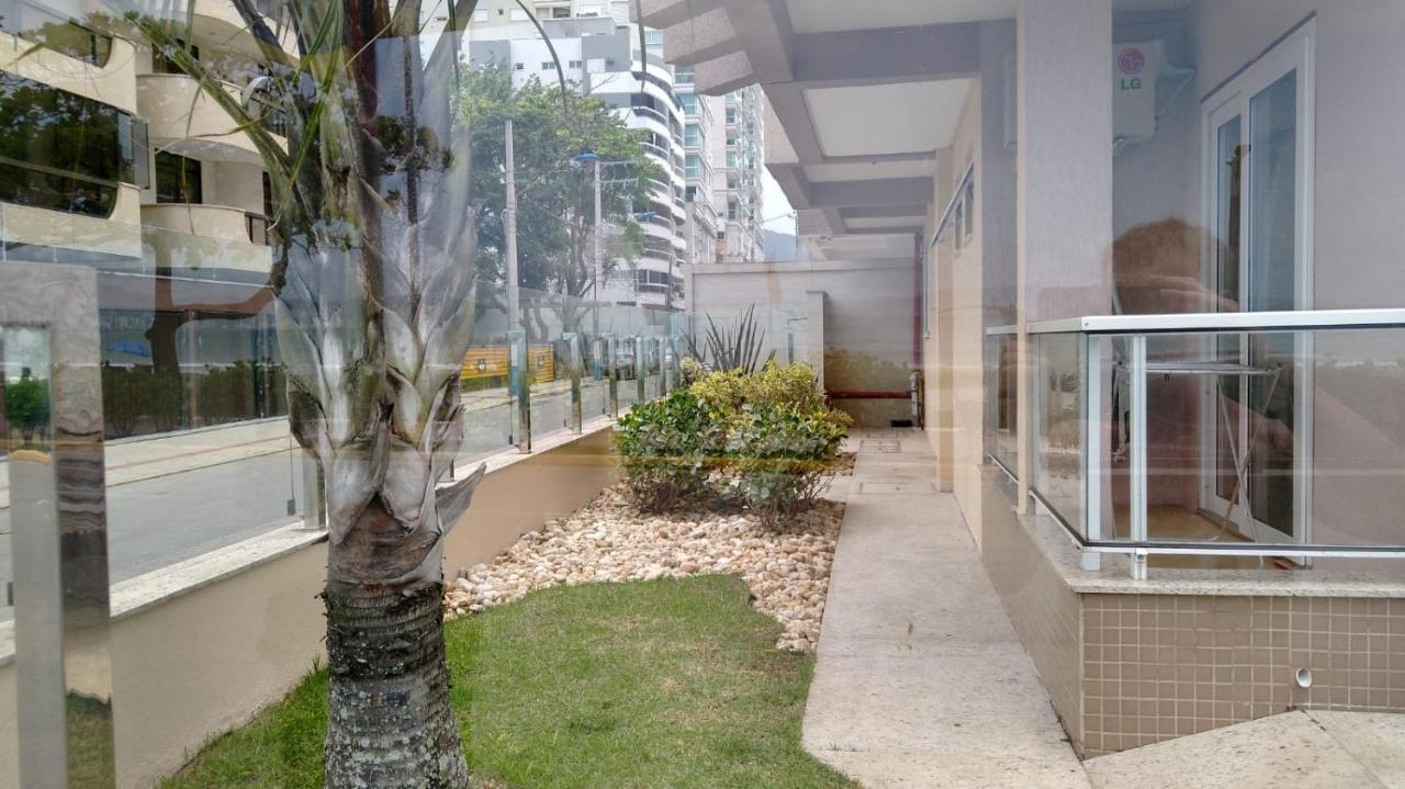 Apartamento De Cobertura Frente Para O Mar Itapema Extérieur photo